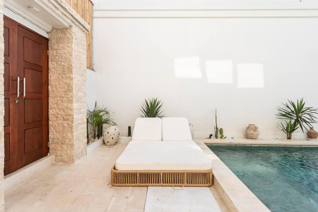 Green Twin - Cosy 2 Bdr Central Villa W/Pool. Dalung  エクステリア 写真