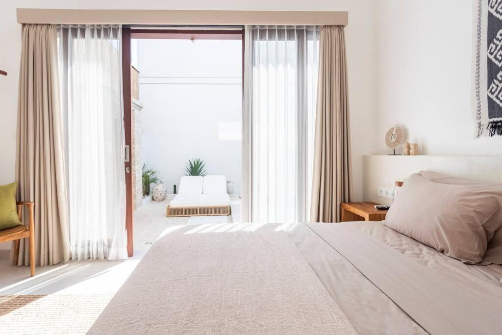 Green Twin - Cosy 2 Bdr Central Villa W/Pool. Dalung  エクステリア 写真